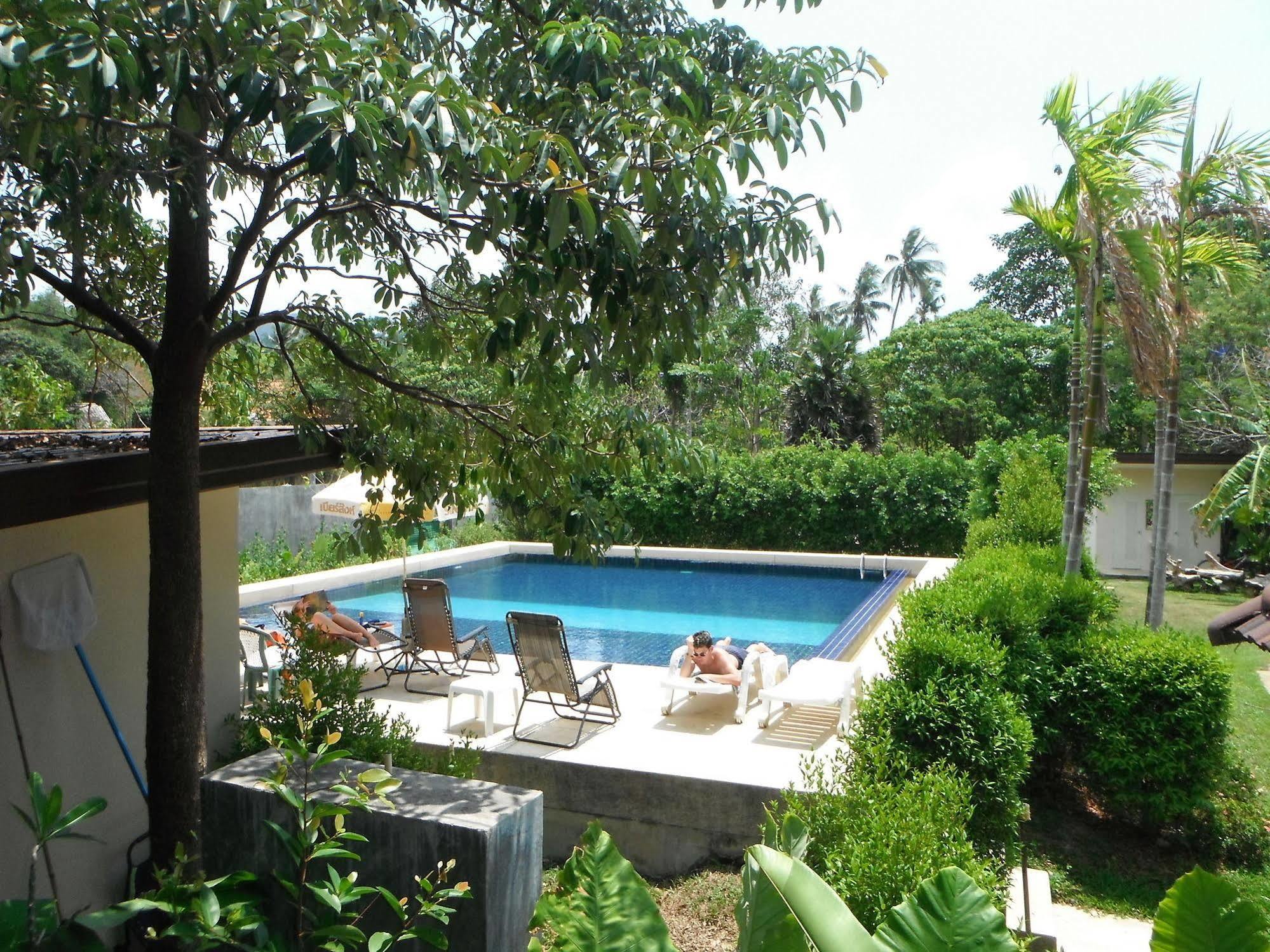 Euro Lanta White Rock Resort Koh Lanta Exterior photo